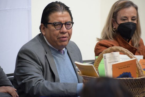 AYUNTAMIENTO DE PUEBLA PRESENTO LA PRIMERA COLECCION DE CANASTA DE ESCRITORAS Y ESCRITORES 2