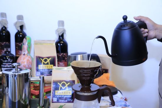 Presenta Turismo de Puebla Bio Ruta del Café, circuito Sierra Norte 3 Los municipios que participan en la Bio Ruta del Café son: Xicotepec, Huauchinango, Zacatlán, Pahuatlán, Naupan, Tlacuilotepec y Zihuateutla.