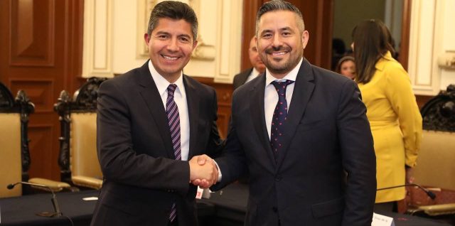 Eduardo Rivera deja el cargo puebla alcalde