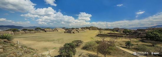 La Zona Arqueológica de Monte Albán se encuentra bajo resguardo y cerrada temporalmente al público ante el descontento de un grupo de comerciantes que exige su expansión dentro del sitio