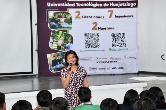 Fortalece UTH su liderazgo educativo con promoción activa en 90 bachilleratos 1 WhatsApp Image 2026 05 22 at 12.33.37 PM