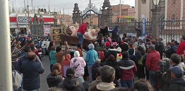 arriba nino de la paza parroqui san martin obispo de torus texmleucan