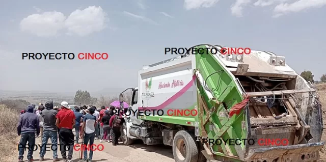 camion basura retenido Tlalanacela