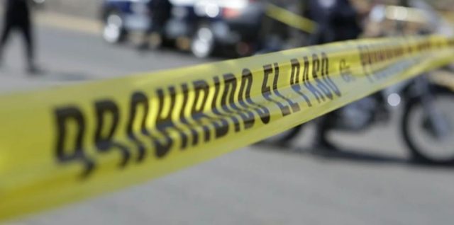 cinta acordonada escena policia prohibido el paso