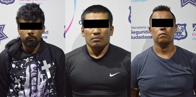 Eduardo “N.”, Guillermo “N.”y Martiniano “N.” fueron detenidos por Policía Municipal de Puebla