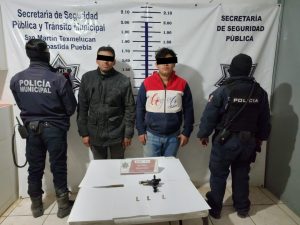 Dos detenidos en Texmelucan con arma de fuego, arma blanca y moto con identificación alterada 1 detenidos purisima arma texmelucan policia