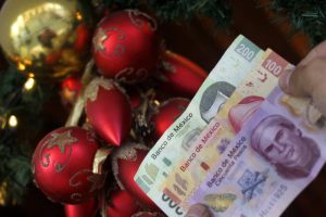 dinero aguindaldo navidad