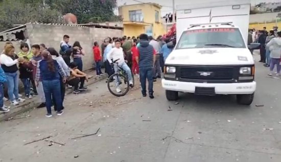 Explosión de pirotecnia dejó 2 peregrinos lesionados en Ixtacuixtla, Tlaxcala 1 explosion pirotecnia ixtacuixtla tlaxcala peregrinos