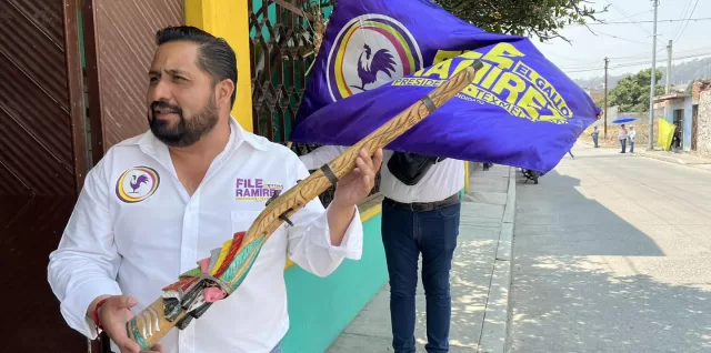 filemon ramirez el gallo candidato independiente san martin texmelucan