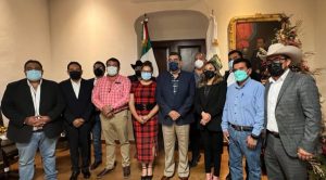 En Casa Aguayo estuvieron los presidentes de los municipios de Acatzingo, Cuaupiaxtla, Xolchiltenango, Los Reyes, Tepeaca, Huixcolotla y Santa Rita Tlahuapan.