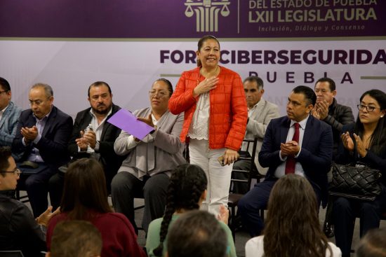 laura artemisa foro ciberseguridad puebla libertad de expresion