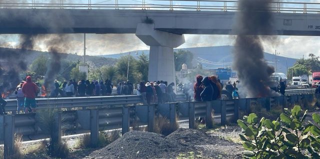 manifestacion bloqueo autopista puebla cordoba