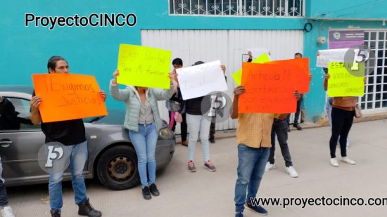 manifestacion detenidos familiares casa justicia texmelucan hueyatzacoalco