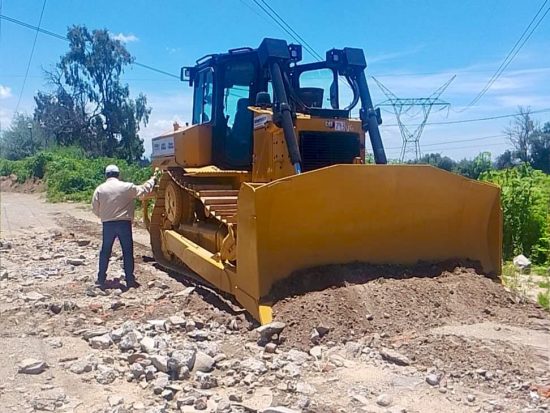 maquinaria obra comunitaria san martin texmelucan
