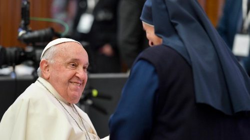 papa francisco roma vaticano monja