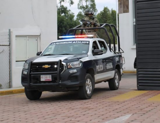 policia patrulla saliendo ceri cas san martin texmelucan elemento marina
