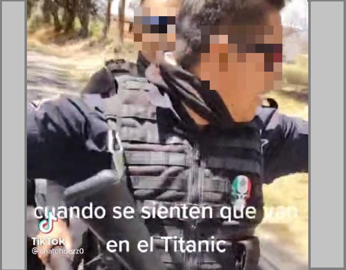 policia titanic