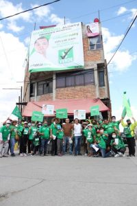 El candidato del PVEM recorrió las calles de la comunidad de Santa Martí Moyotzingo