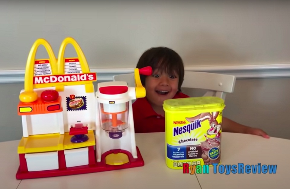 redes ninos influencers publicidad comida chatarra