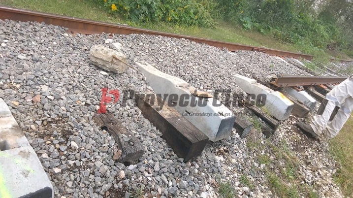 robo vias tren moyotzingo