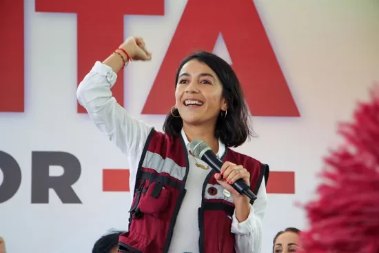 vianey gana encuesta tribuna